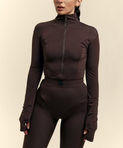Alternative Sichtweise auf Jumpsuit mit Reißverschluss